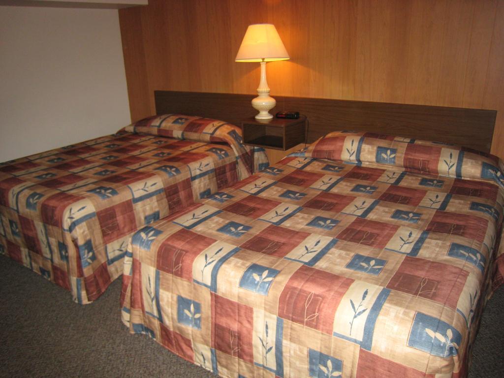 Downtowner Motor Inn Creston Værelse billede